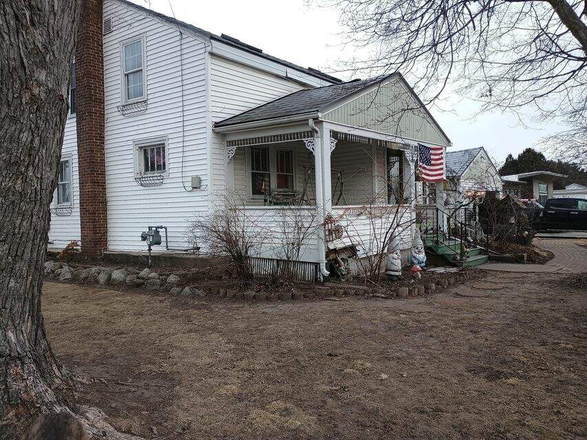 IMG_20250204_163144657 at 401 S Concord Ave, Watertown, WI 53094