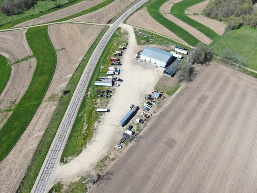 E15520 State Highway 82