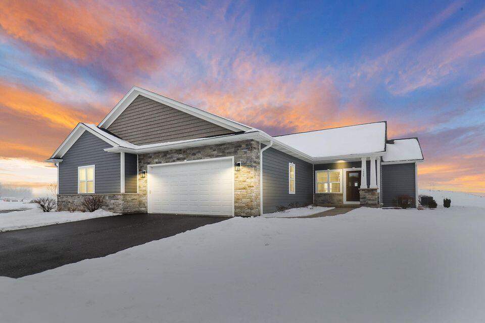 Lt3 N Stuart Rd, Racine, WI 53406, Racine