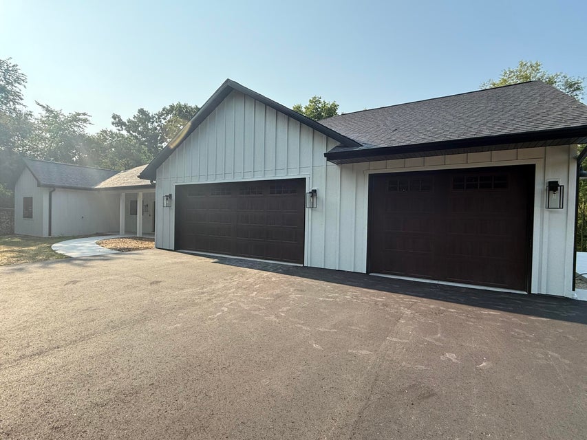 15215 Clarks Mills Rd