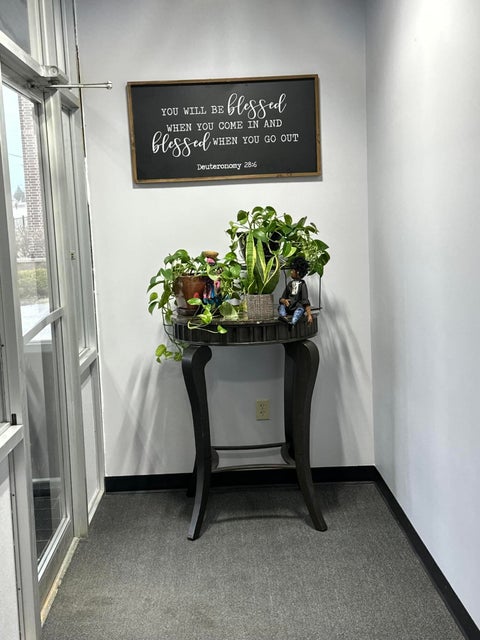 10205 W Greenfield Ave #2, Milwaukee, WI 53214 - View 3