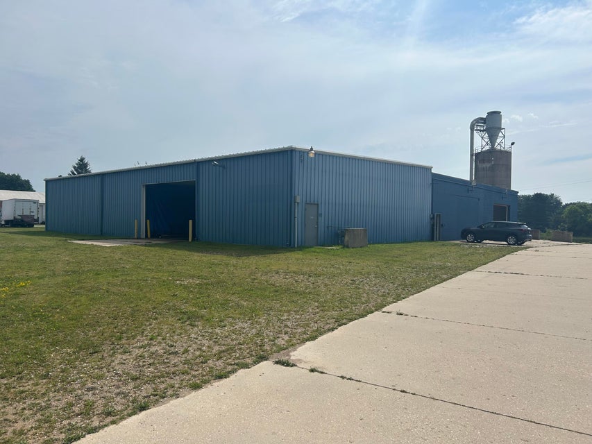 312 Portland Rd, Waterloo, WI 53594