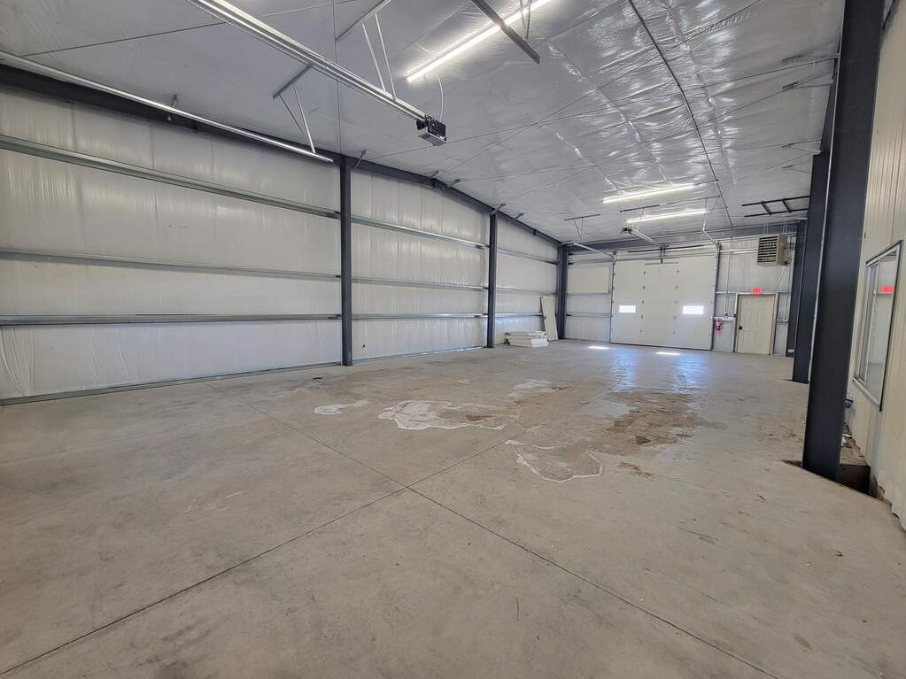 505 S Nathan Ln #4B, Elkhorn, WI 53121 - View 2