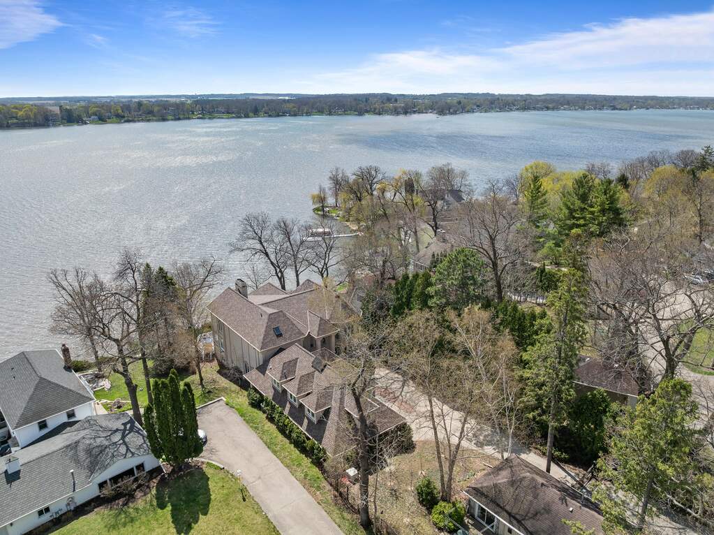 2718 Willow Point Dr, Delavan, WI 53115 - View 4