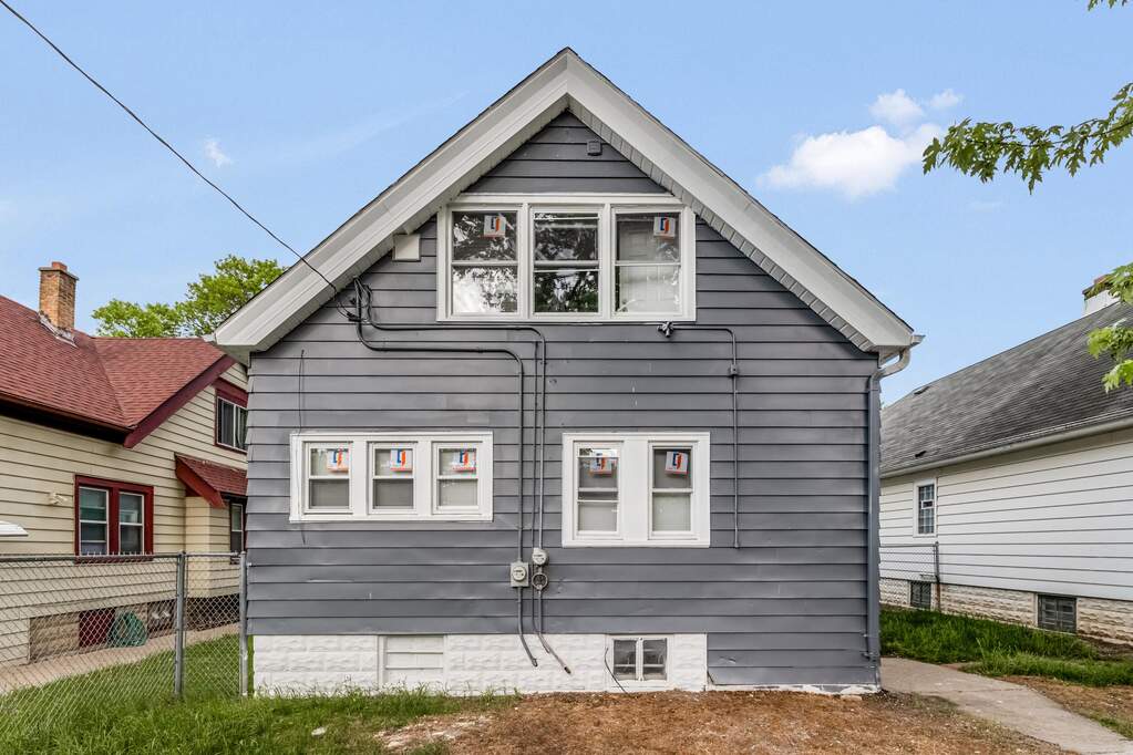 4525 N 28th St, Milwaukee, WI 53209 - View 5