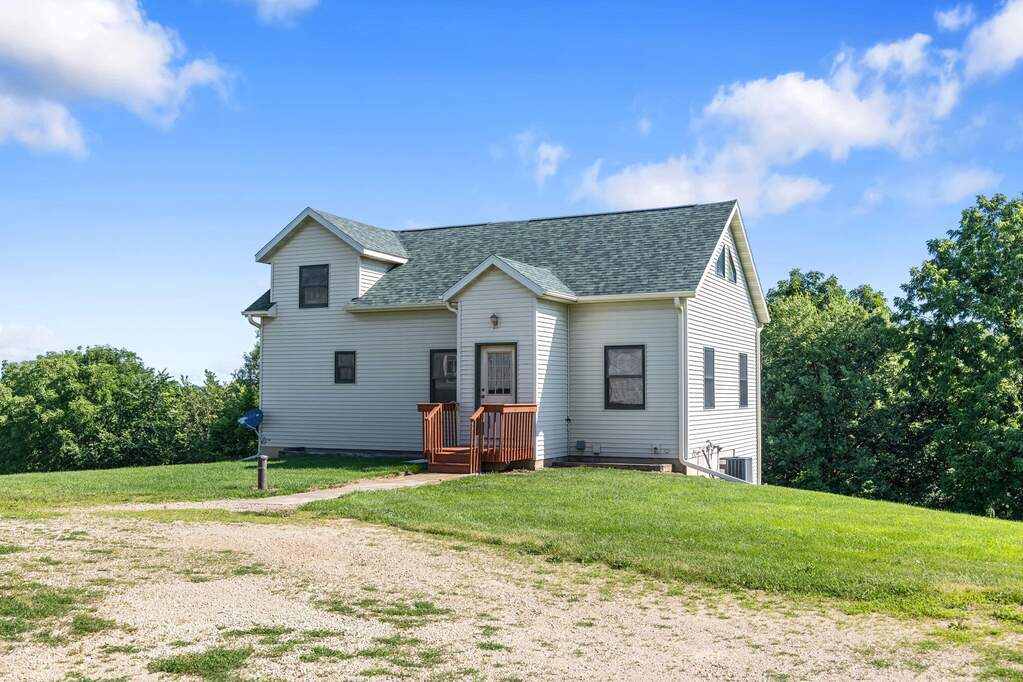 13348 Hillside Rd, Brownsville, MN 55919 | MLS# 1972979
