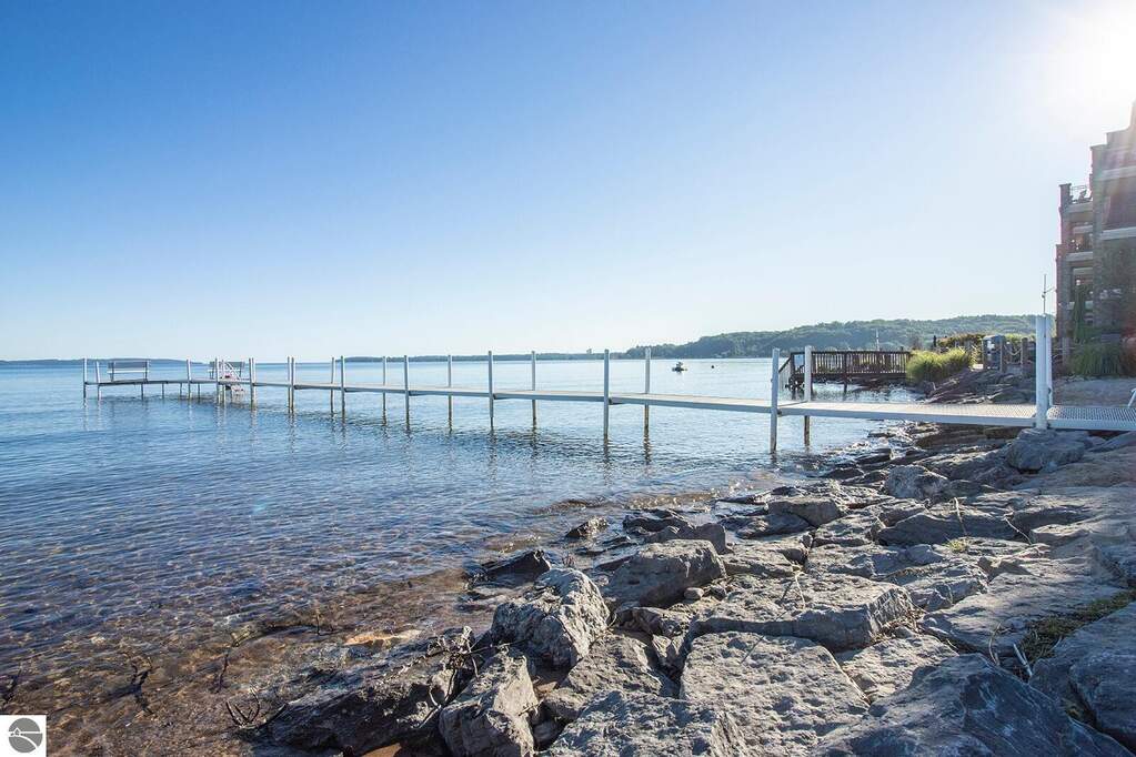 2035 N Us-31 N #2308, Traverse City, MI 49686 - More