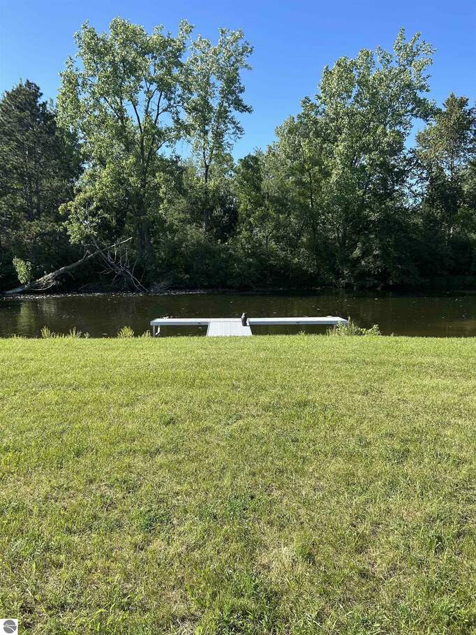 1190 Clubhouse Drive, Lake Isabella, MI 48893 MLS 1922913