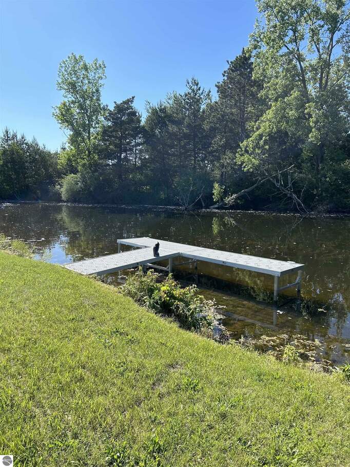 1190 Clubhouse Drive, Lake Isabella, MI 48893 MLS 1922913