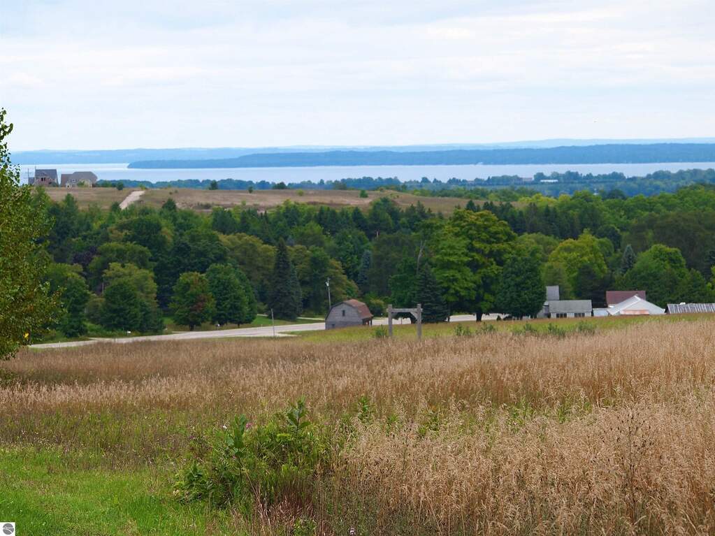 9224 E Duck Lake Road, Suttons Bay, MI 49682 - View 2