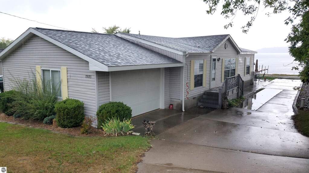 19093 Pike Street, Rodney, MI 49342, Rodney