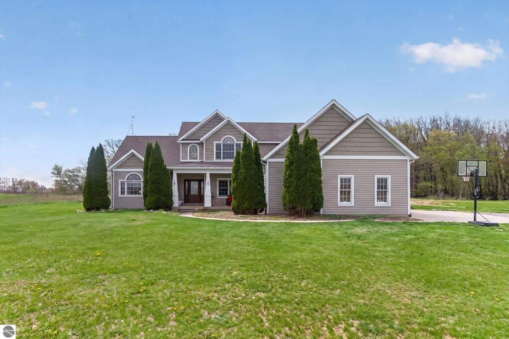 4362 S Vickeryville Road, Sheridan, MI 48884 - View 4