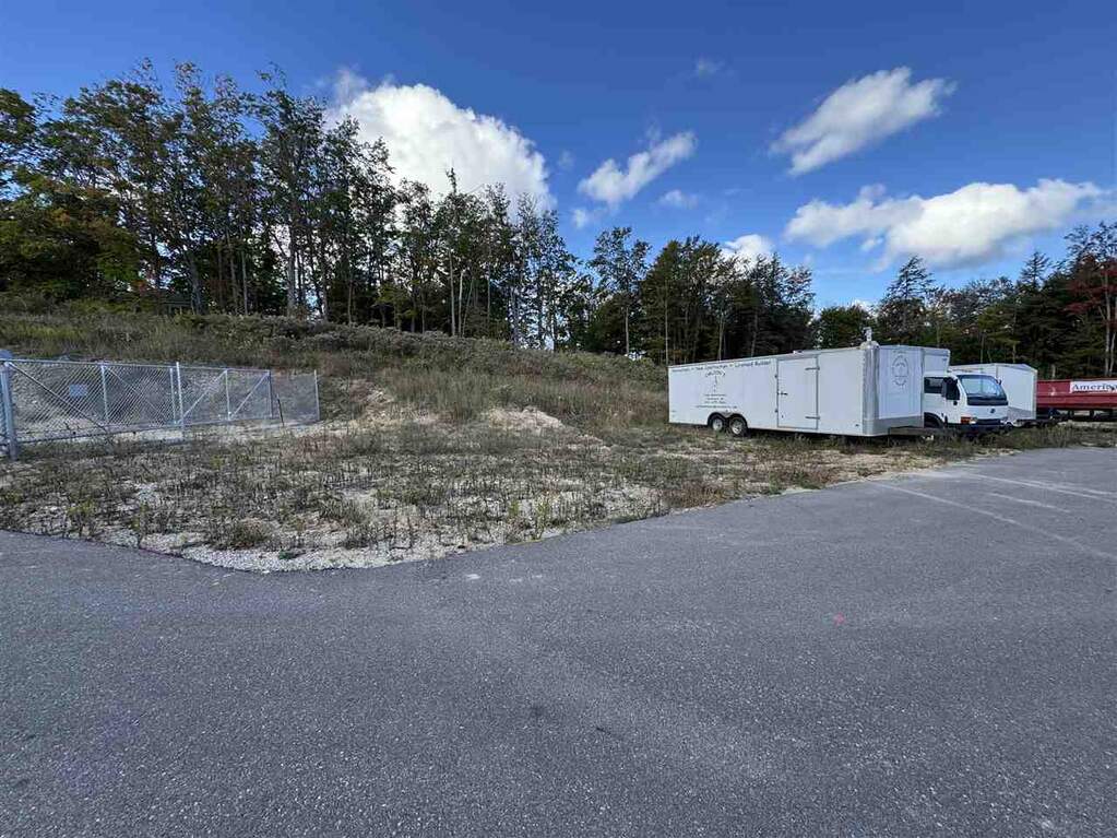 13715 Clark Road #14, Charlevoix, MI 49720 - View 4