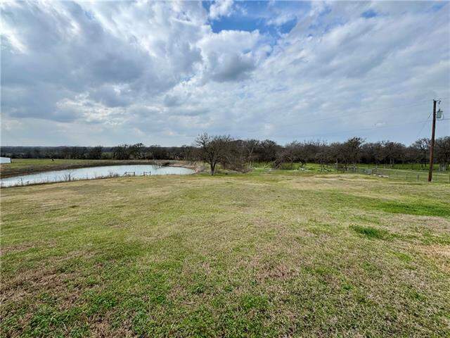 1430 Bays Road, Axtell, TX 76624 - View 5