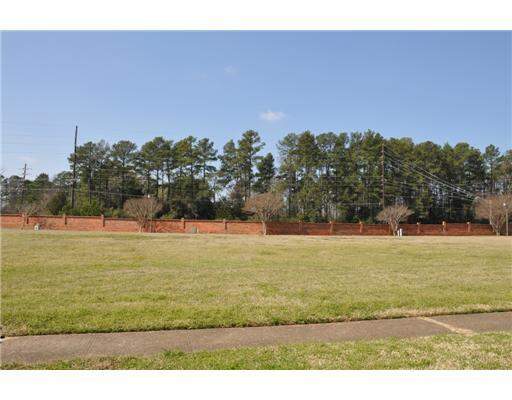 11 Spring Lake Village, Shreveport, LA 71106, Shreveport