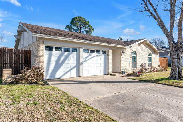 7505 Terry Court North Richland Hills TX 76180 MLS# 20567903 7505 Terry Court North Richland Hills TX 76180 MLS# 20567903