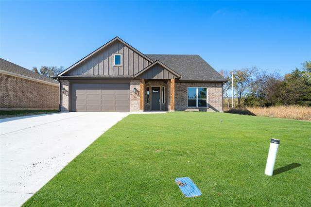 304 Kelcey Court, Trenton, TX 75490 - View 3
