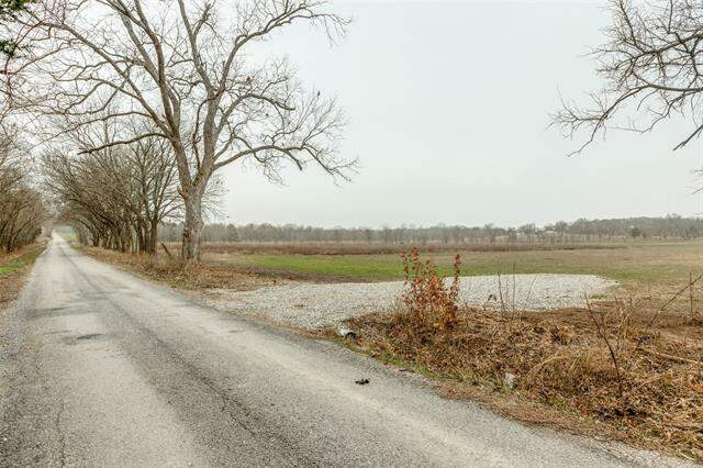 2023 Joe Davis Road, Whitewright, TX 75491 - View 3