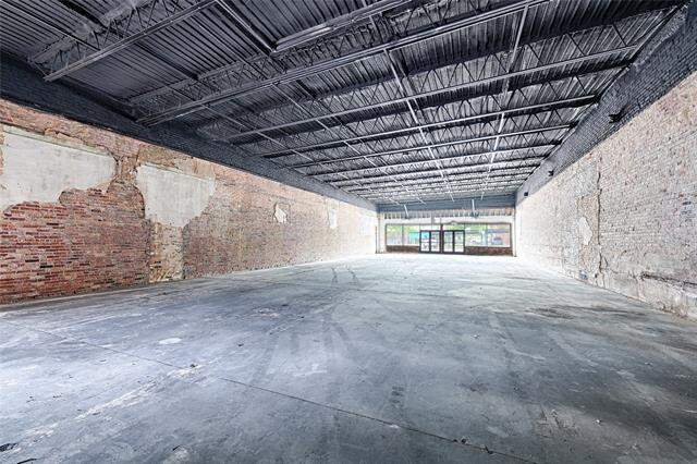 2302 Lee Street, Greenville, TX 75401 - View 4