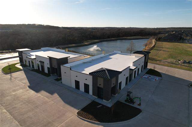 2870 Sw Wilshire Boulevard, Burleson, TX 76028 - View 2