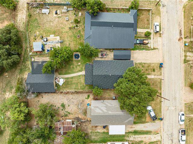 805 E Williams Street, Breckenridge, TX 76424 - View 3