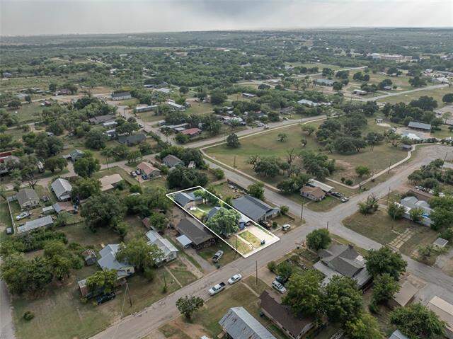 805 E Williams Street, Breckenridge, TX 76424 - View 5