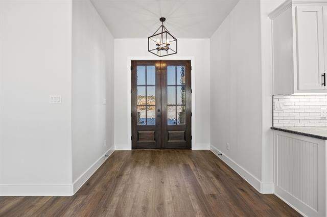 73 Dove Landing Road, Valley View, TX 76272 - View 3