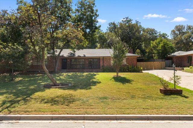 6000 Monterrey Drive, Fort Worth, TX 76112, Fort Worth