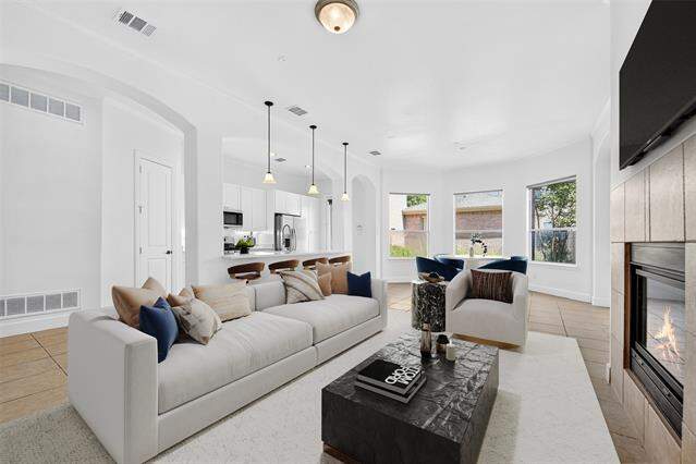 Virtually Staged at 8376 Library Street, Frisco, TX 75034