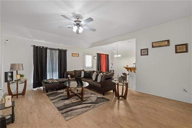 860 N Lacy Drive #7-8, Lacy Lakeview, TX 76705 - View 5