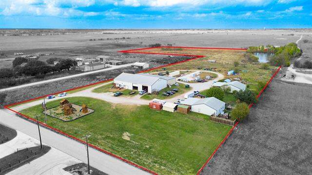 9510 Swafford Road, Justin, TX 76247 - View 3