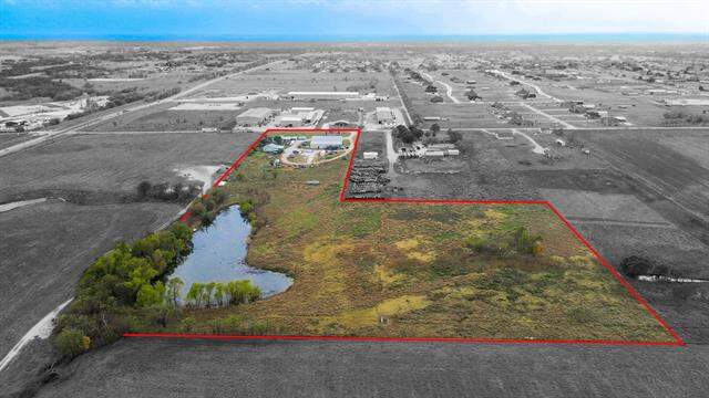 9510 Swafford Road, Justin, TX 76247 - More