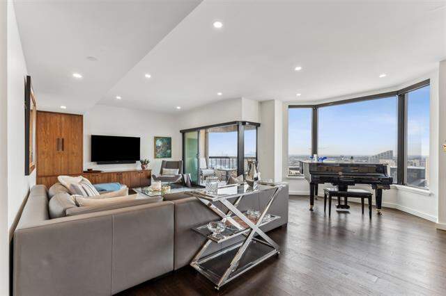3030 Mckinney Avenue #2305, Dallas, TX 75204 - View 2