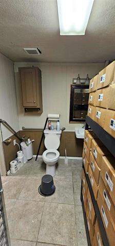 4209 Broadway Avenue, Haltom City, TX 76117 - View 6