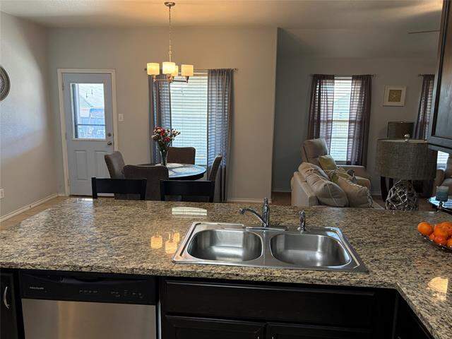 1213 Walnut Cliff Court, Fort Worth, TX 76179 - View 5