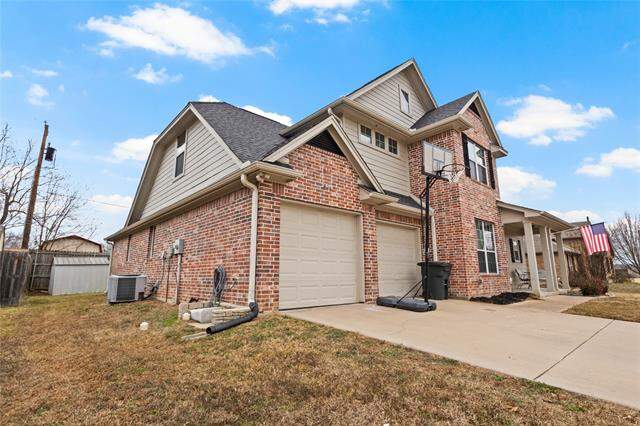 517 Austin Acres, Sulphur Springs, TX 75482 - View 3