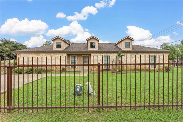 2528 S 3rd Street, Waco, TX 76706, Waco