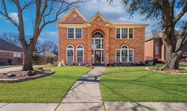 8525 Castle Creek Road, North Richland Hills, TX 76182, North Richland Hills