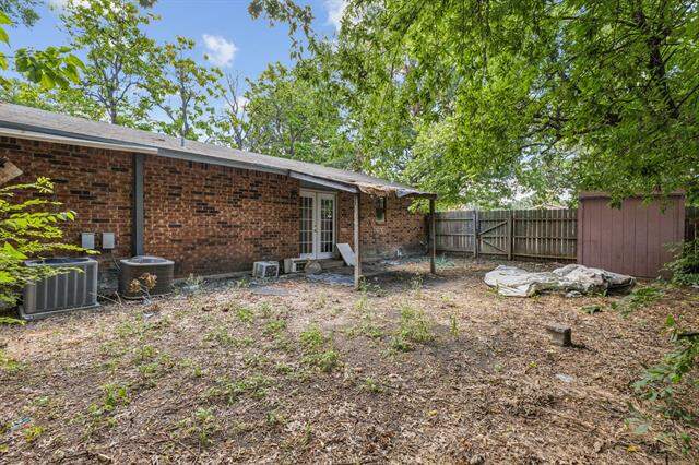 1821 Randolph Drive, Garland, TX 75041 - View 5