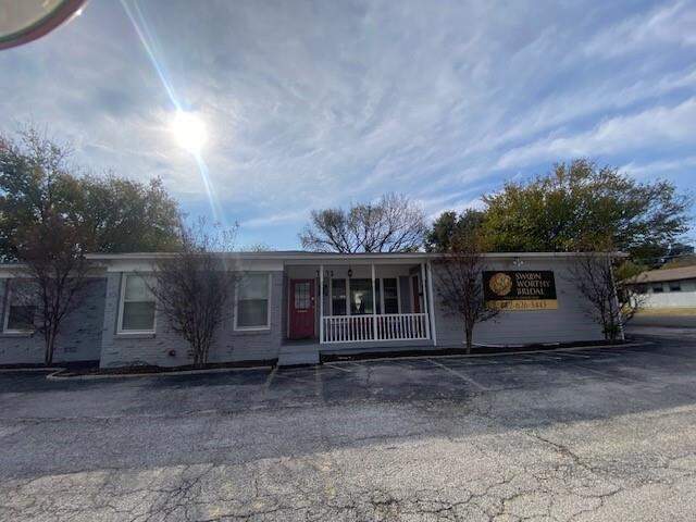 7272 Glenview Drive, Richland Hills, TX 76180 - View 2