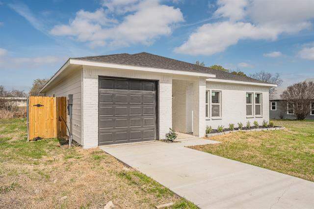 3934 Lee Street, Greenville, TX 75401 - View 3