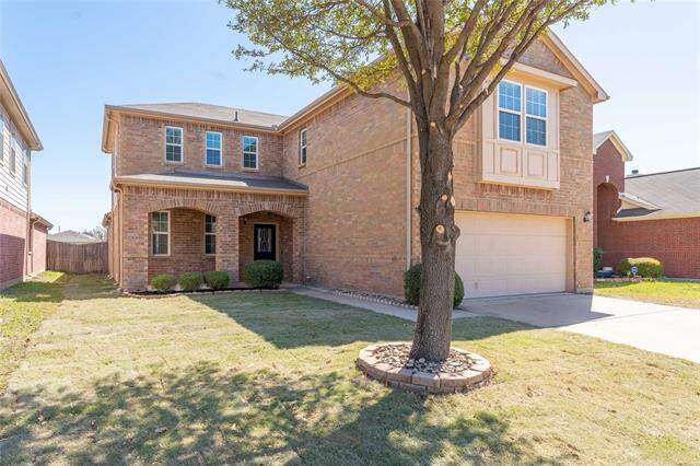9032 Yellow Cedar Trail, Fort Worth, TX 76244 - View 2
