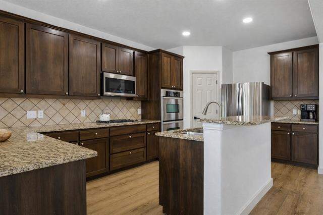 107 King Court, Fate, TX 75087 - View 6