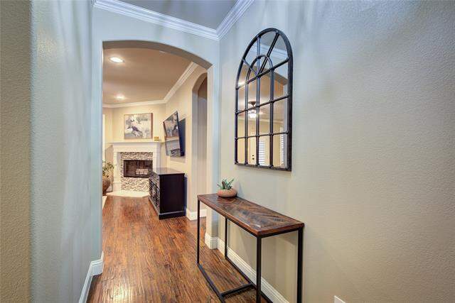 306 Derick Drive, Fate, TX 75189 - View 2