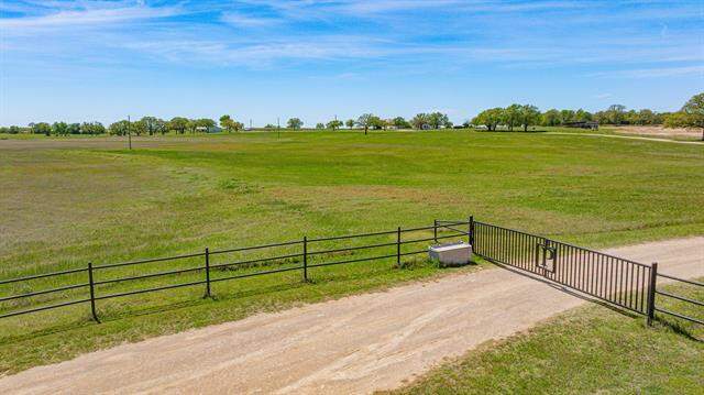 802 Private Road 1675, Stephenville, TX 76401 - View 2