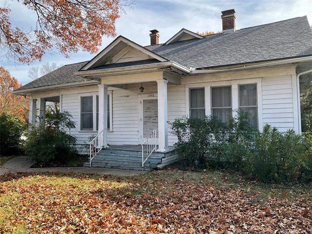 1303 W 3rd Avenue, Corsicana, TX 75110, Corsicana