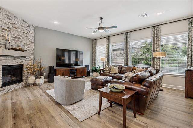 4810 Emerald Grove, Arlington, TX 76005 - View 5