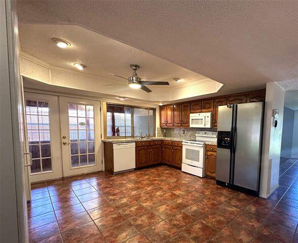 3817 Commonwealth Drive, Garland, TX 75043 - View 6