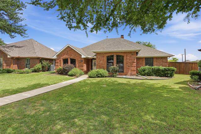 112 Highland Meadow Circle, Coppell, TX 75019 - View 3
