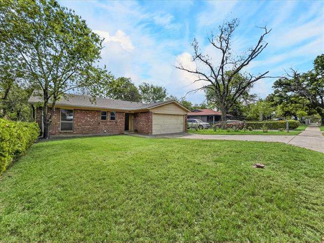 2521 Putnam Street, Fort Worth, TX 76112 - View 4